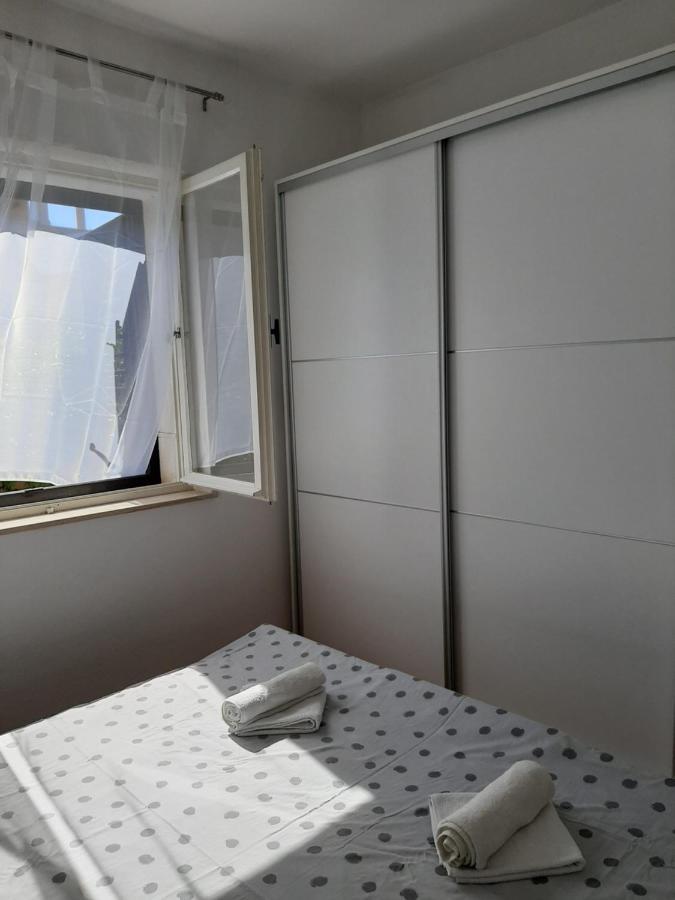 Giovanna - Spacious Lovely Apartment Supetar Exterior photo